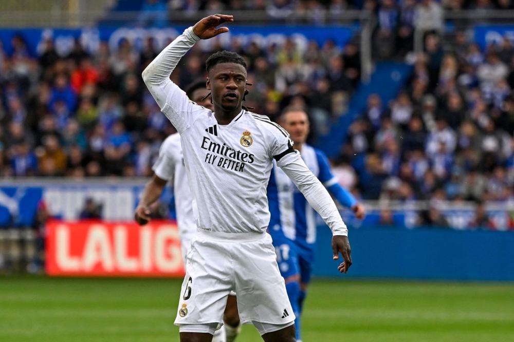 疑是个双重 疑是个双重